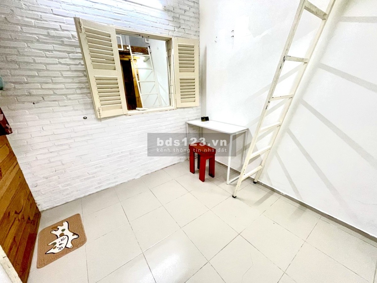[Chu Văn An thông ra Nơ Trang Long] Phòng trọ máy lanh, gác lửng, wc riêng - 3.8 triệu