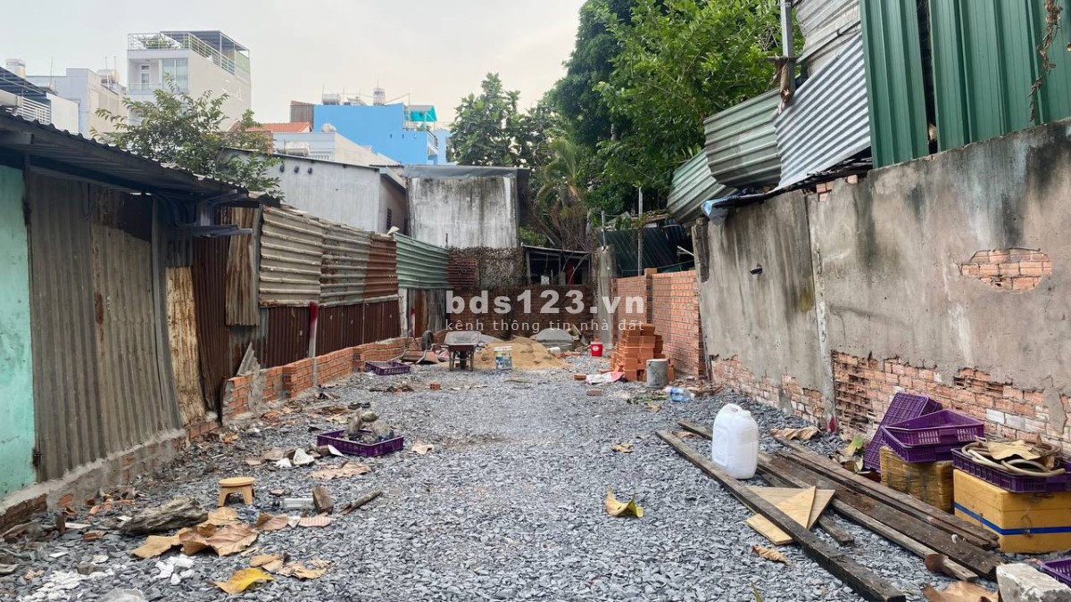 Cho thuê đất phường Bình Thuận, Quận 7 - giá 5triệu - 110.7m2