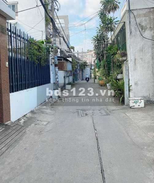 Bán dãy trọ HXH diện tích 65m2 đường Dương Quảng Hàm giá 4.95 tỷ đồng
