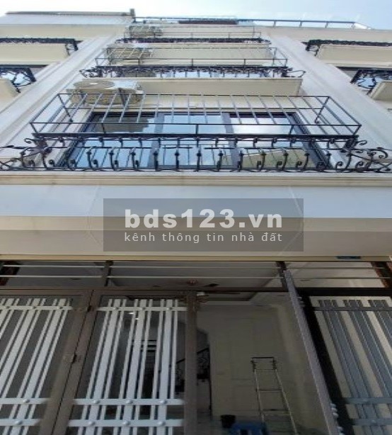 Bán nhà trọ tòa CCMN Cầu Am, diện tích 50m2, 6 tầng, 10 phòng cho thuê được 45tr/th