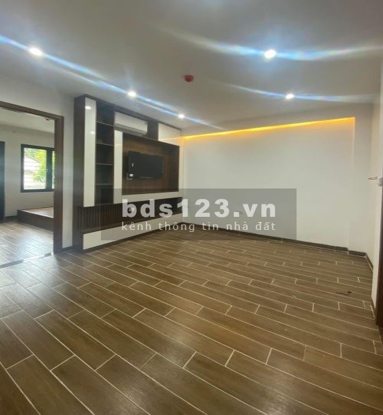 Bán tòa CHCC mini tại Phố Trích Sài, Tây Hồ diện tích 96m2, xây 7 tầng, có 13 phòng cho thuê