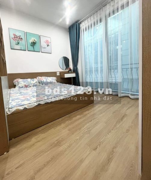 Bán chung cư mini tại Cầu Giấy, 9 phòng khép kín, thu nhập ổn định, diện tích 65m2