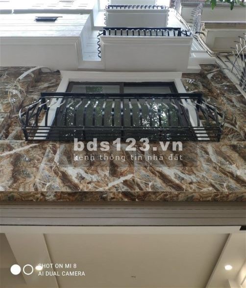 Bán CCMN trung tâm Cầu Giấy diện tích 90m2, bố trí thang máy thu nhập đến 115 triệu đồng/tháng