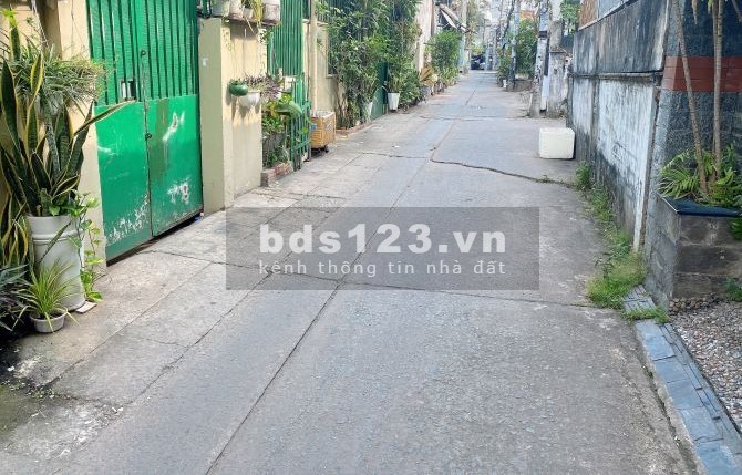 Bán dãy trọ HXH diện tích 65m2 đường Dương Quảng Hàm giá 4.95 tỷ đồng