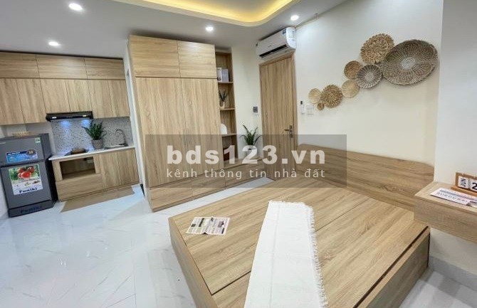 Bán tòa nhà CHDV phố Trung Kính, 9 phòng cho thuê được 50tr/th, giá nhỉnh 8 tỷ