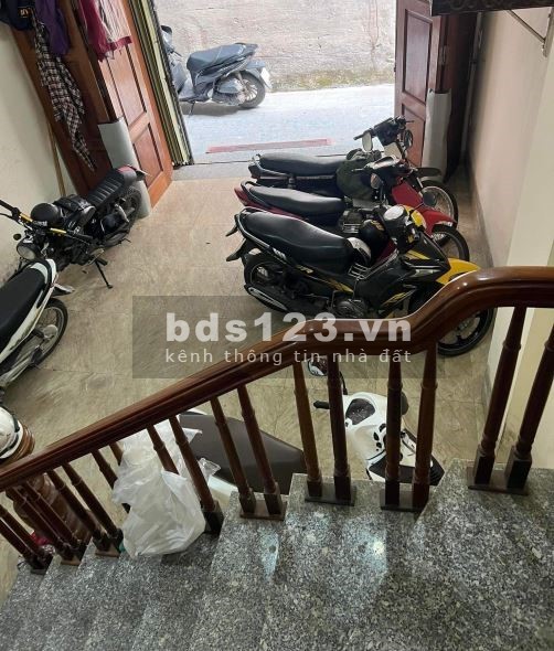 Bán CCMN tọa lạc tại lô góc, gồm 10 phòng tại cục số 5 Yên Xá giá chỉ 5.8 tỷ đồng