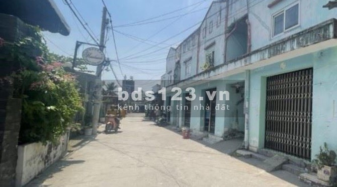 Bán dãy nhà trọ quận 12 có 20 phòng, gần CĐ Điện Lực 324m2 giá 13,5 tỷ