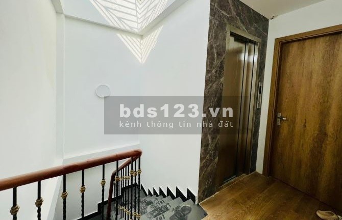 Bán tòa chung cư mini phố Khương Thượng, 50m2, 6 tầng, 10 phòng cho thuê, giá chào 7,5 tỷ