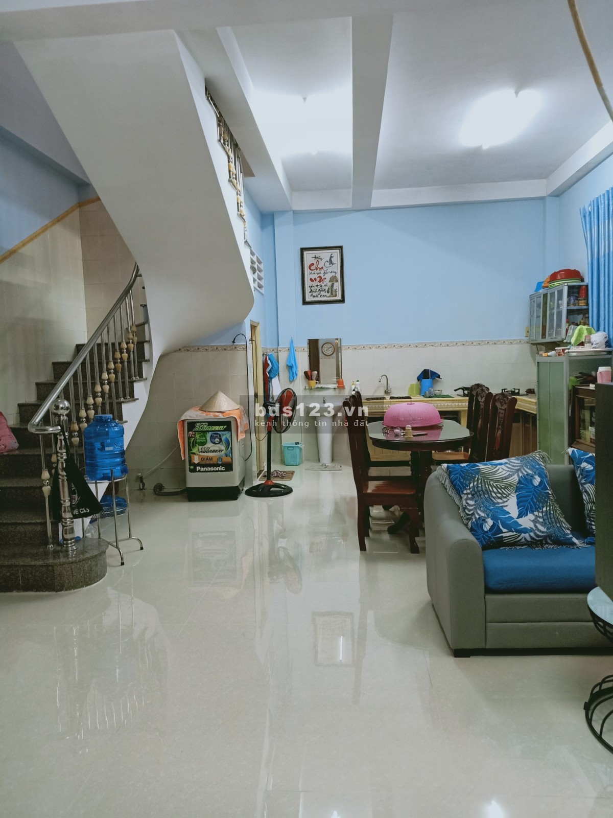 Nhà lầu mặt tiền QL1A cầu Long Định. Châu Thành Tiền Giang. Diện tích 158m2