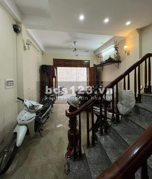 Bán CCMN tọa lạc tại lô góc, gồm 10 phòng tại cục số 5 Yên Xá giá chỉ 5.8 tỷ đồng