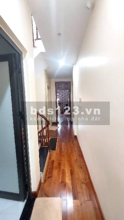 Phân lô cán bộ phố Lạc Trung - Ngõ thông ô tô chạy - Nhà 5 tầng thang máy - Thoáng sau & Gara