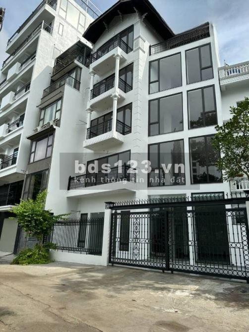 Bán CCMN Cổ Nhuế 2 Hà Nội 118m2, 30 phòng, 8T, MT 7m, giá 27 tỷ