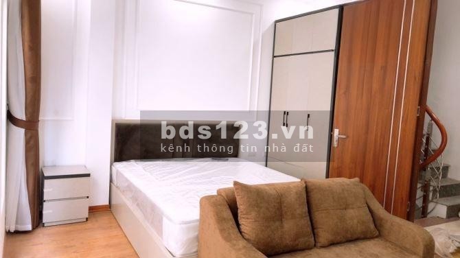 Bán CCMN Cầu Giấy, diện tích 42m2, thiết kế 7 tầng, 12 phòng KK, giá 11.2 tỷ