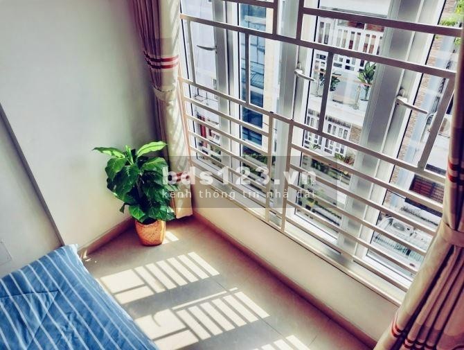 Bán tòa nhà CHDV DT 370m2, thiết kế 5 tầng, thu nhập 300 triệu/tháng, có giá 70 tỷ Quận 7