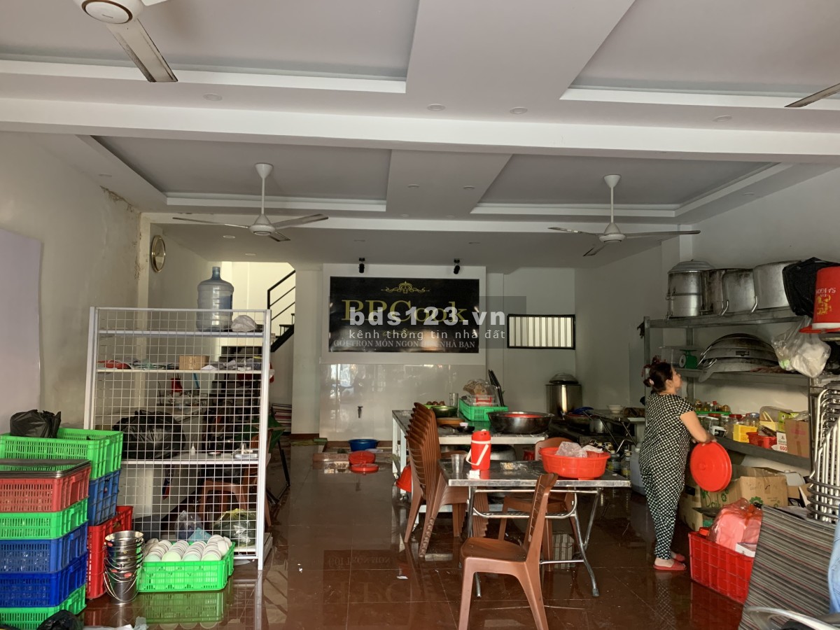 Chính chủ cho thuê nhà nguyên căn, sạch đẹp, thoáng mát
