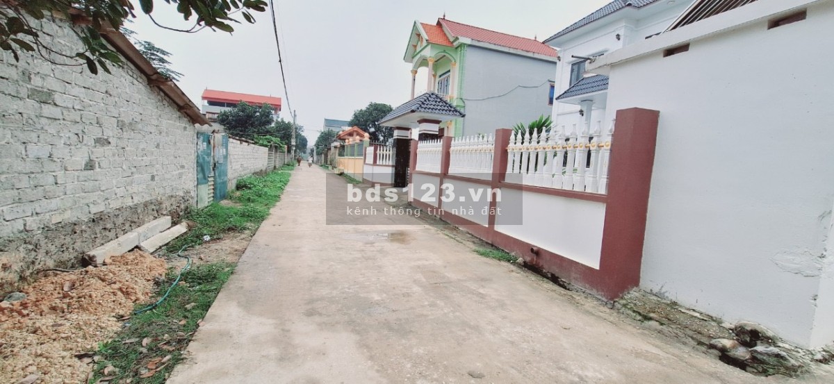 Bán đất Tuy Lai Mỹ Đức HN lô góc 2 mặt tiền diện tích 64m toàn bộ đất ở giá 680tr