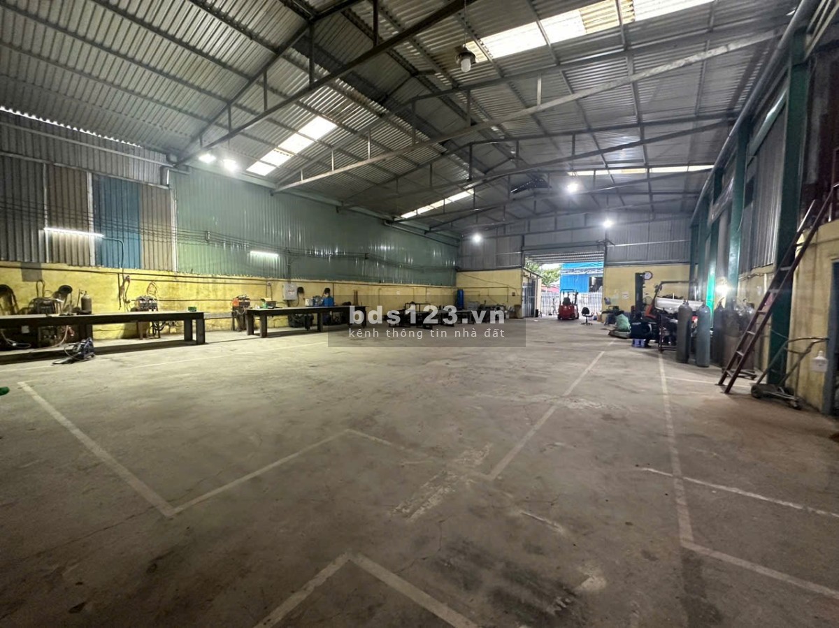 Cho thuê kho, xưởng 575m 1/ QL 1A, phường, An Phú Đông, Q12
