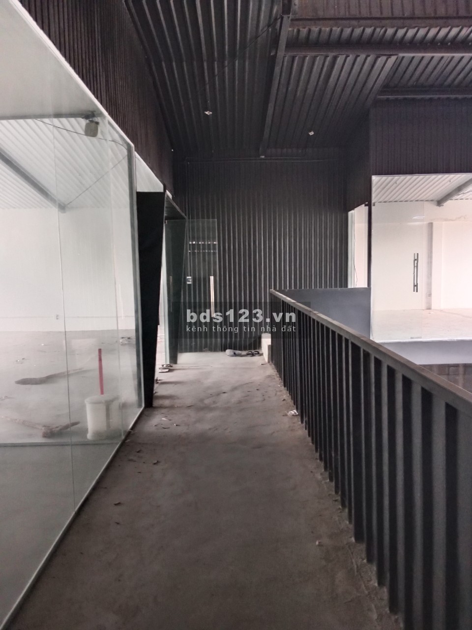 Cho thuê kho, xưởng 900m 1/ Ql 1A, phường, An Phú Đông, Quận 12