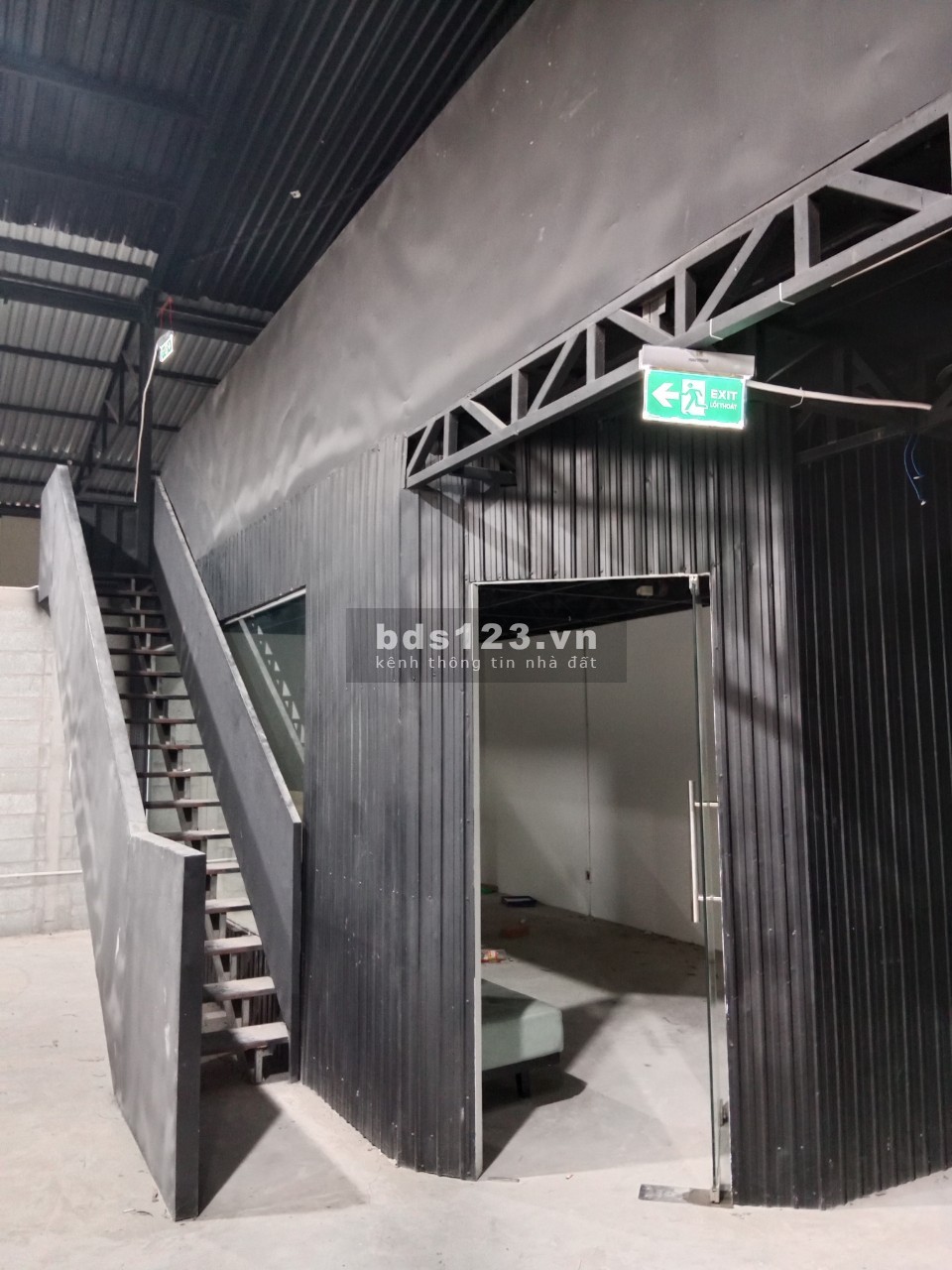 Cho thuê kho, xưởng 900m 1/ Ql 1A, phường, An Phú Đông, Quận 12