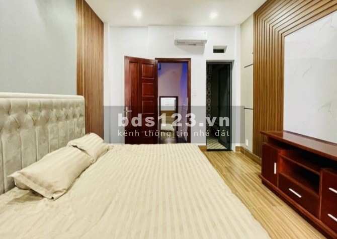 Bán tòa chdv 32 phòng trọ tại Dương Quảng Hàm, GV dòng tiền 65tr/th với giá nhỉnh 25 tỷ