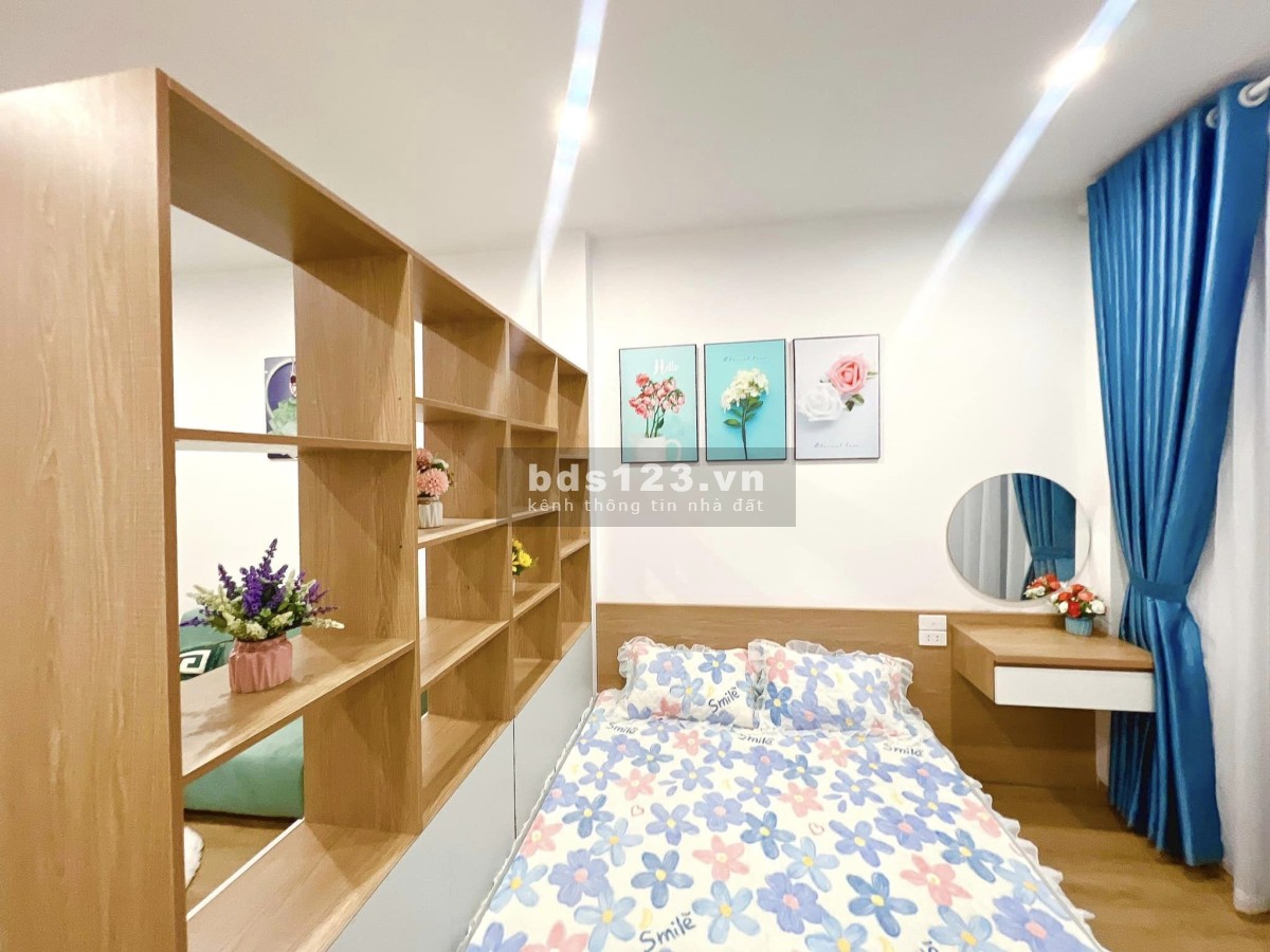 Bán tòa CCMN Trung Kính Cầu Giấy, DT 65m2, 5 tầng, MT 4m, 9 phòng giá bán 7.99 tỷ