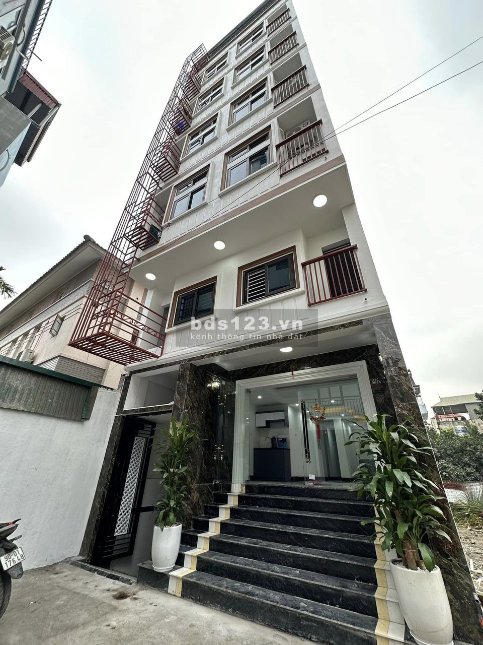 Bán siêu phẩm CCMN 110m2, MT 6m, thiết kế 8 tầng, full nội thất, giá bán 17.9 tỷ