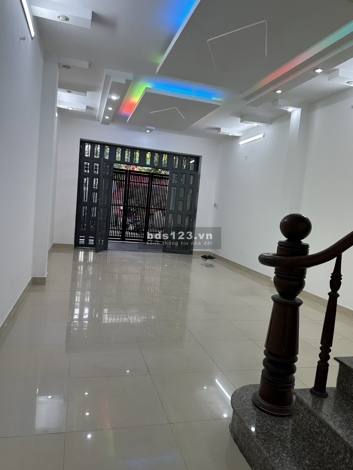 Chính chủ cho thuê nhà mặt tiền đường HT31, Hiệp Thành, Quận 12