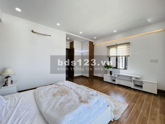 Bán nhà Bình Thạnh, diện tích 4x20m, 5 tầng, 10 phòng, hẻm xe hơi thông thoáng, giá 14.x tỷ