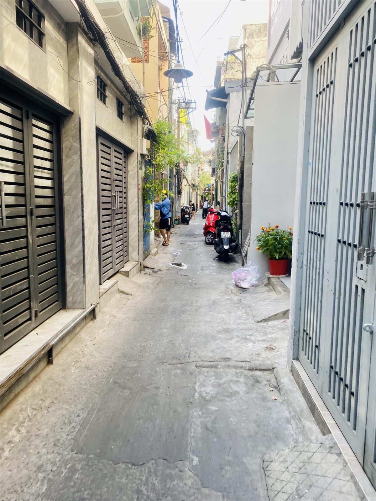 Bán nhà hẻm 1/ Nguyễn Đình Chiểu (1T4L), TT quận 3, giáp quận 1 0907994788