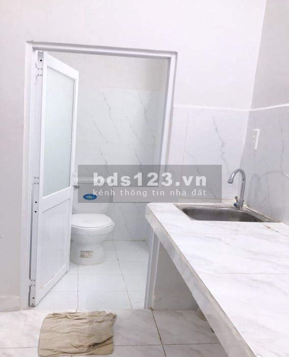 Cho thuê phòng trọ Gò Vấp có máy lạnh tại Lê Văn Thọ giá rẻ 3tr/th, sạch sẽ