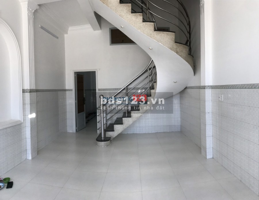 Cho thuê nhà nguyên căn mặt tiền 564 Lê Trọng Tân, Phường Tây Thạnh, quận Tân Phú