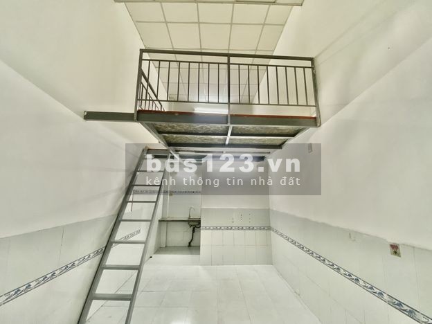 Cho thuê phòng trọ đường số 4, Linh Tây, Thủ Đức giá 4.8 triệu đồng, tiện nghi đầy đủ