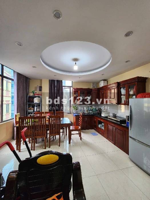 Phân lô phố Kim Ngưu - Lô góc ô tránh - Vừa ở vừa kinh doanh đỉnh - Mặt tiền rộng thoáng