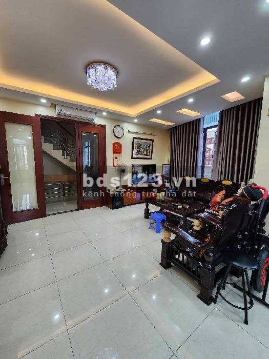Phân lô phố Kim Ngưu - Lô góc ô tránh - Vừa ở vừa kinh doanh đỉnh - Mặt tiền rộng thoáng