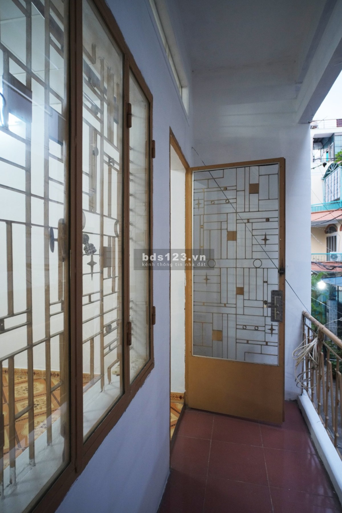 Cho thuê nhà nguyên căn 16 triệu 54m2 hẻm xe hơi 766 CMT8 Tân Bình