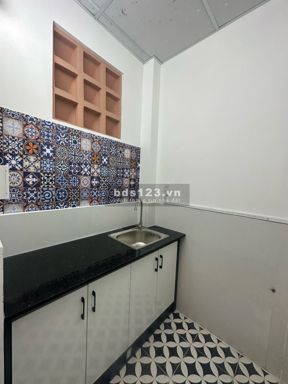 Cho thuê phòng trọ Bình Thạnh mới xây, đường XVNT, giờ giấc tự do, nuôi pet, giá thuê 5tr7/tháng