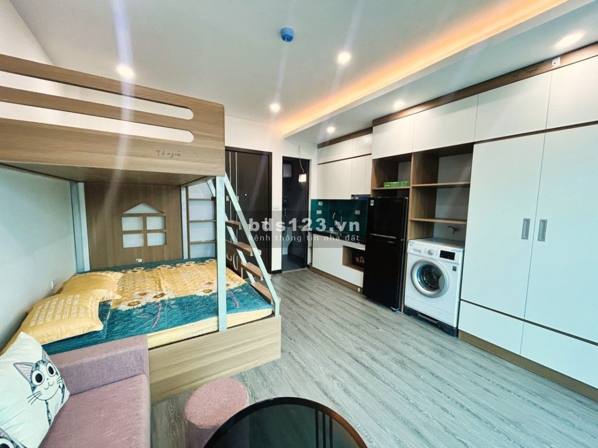 Tòa CHDV Nguyễn Trãi ô tô đỗ cửa 65M2, 7 tầng, 18PKK dòng tiền 1.1 tỷ mỗi năm giá 13.5 tỷ