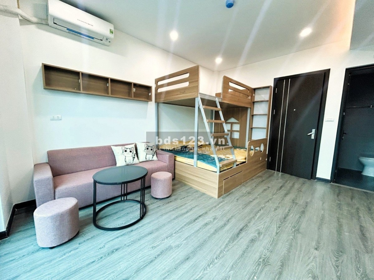 Tòa CHDV Nguyễn Trãi ô tô đỗ cửa 65M2, 7 tầng, 18PKK dòng tiền 1.1 tỷ mỗi năm giá 13.5 tỷ