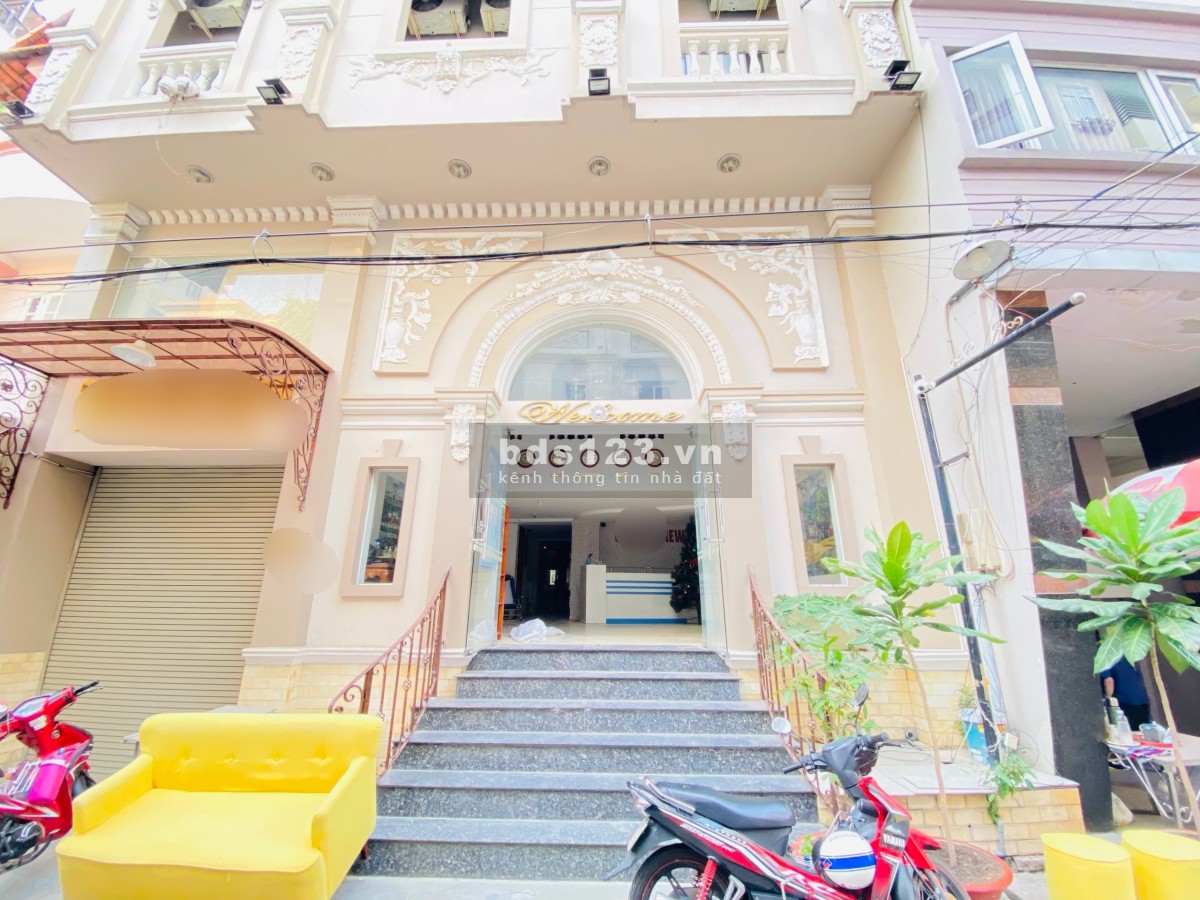 Cho thuê mặt bằng + 1 Phòng riêng hẻm xe tải khu sân bay tân bình chỉ 12 triệu 60m2 đẹp như hình