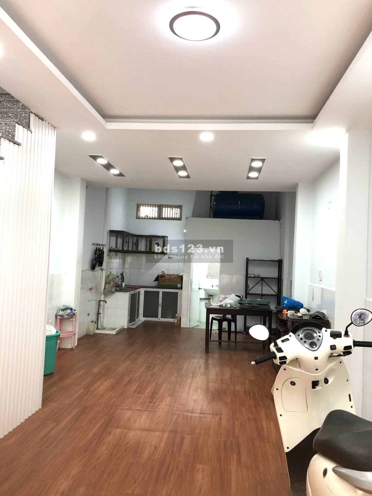 Nhà đẹp đối diện Coopmart Bình Triệu 4 x 12.5, 2 phòng ngủ, giá chỉ 3.55 tỷ TL