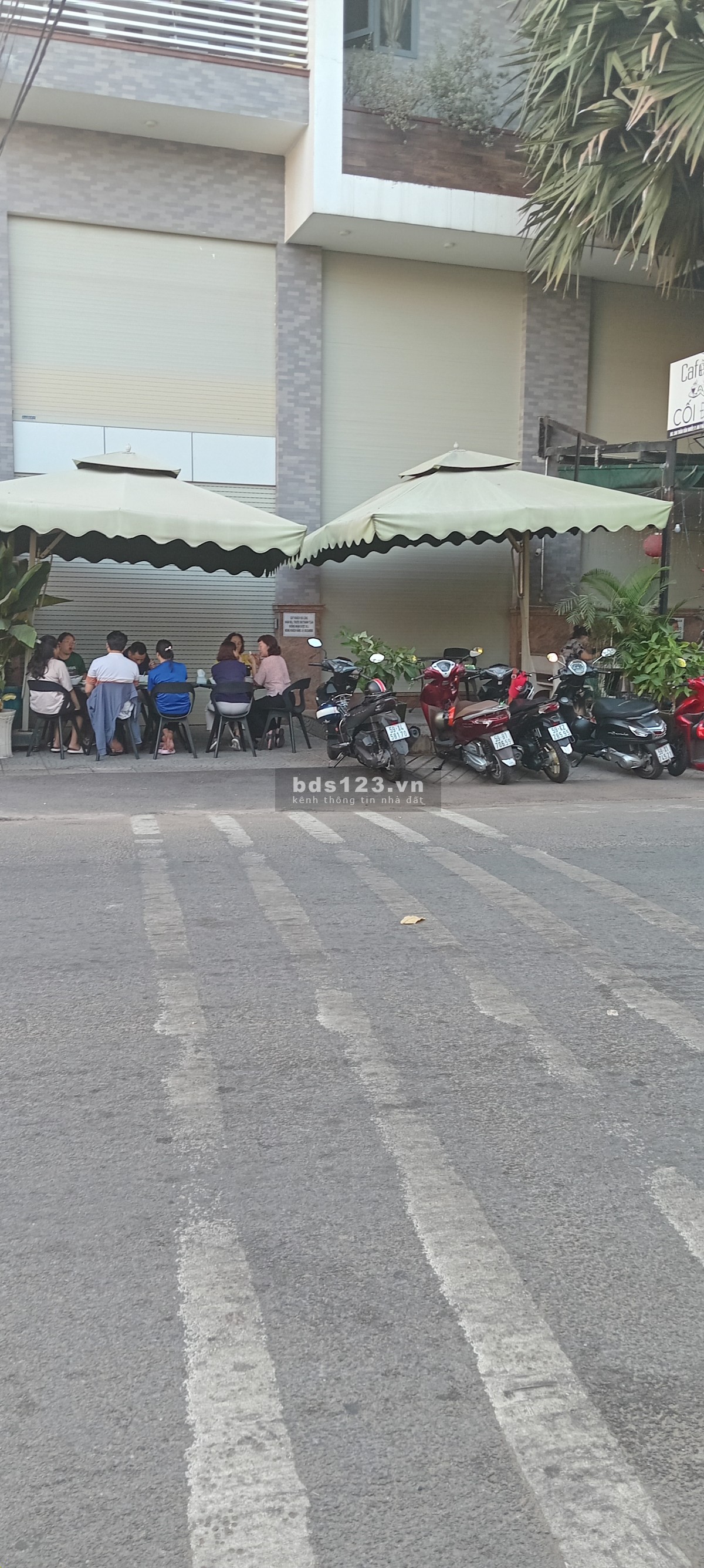 Mặt bằng kinh doanh mặt tiền đường 16m, quận 2