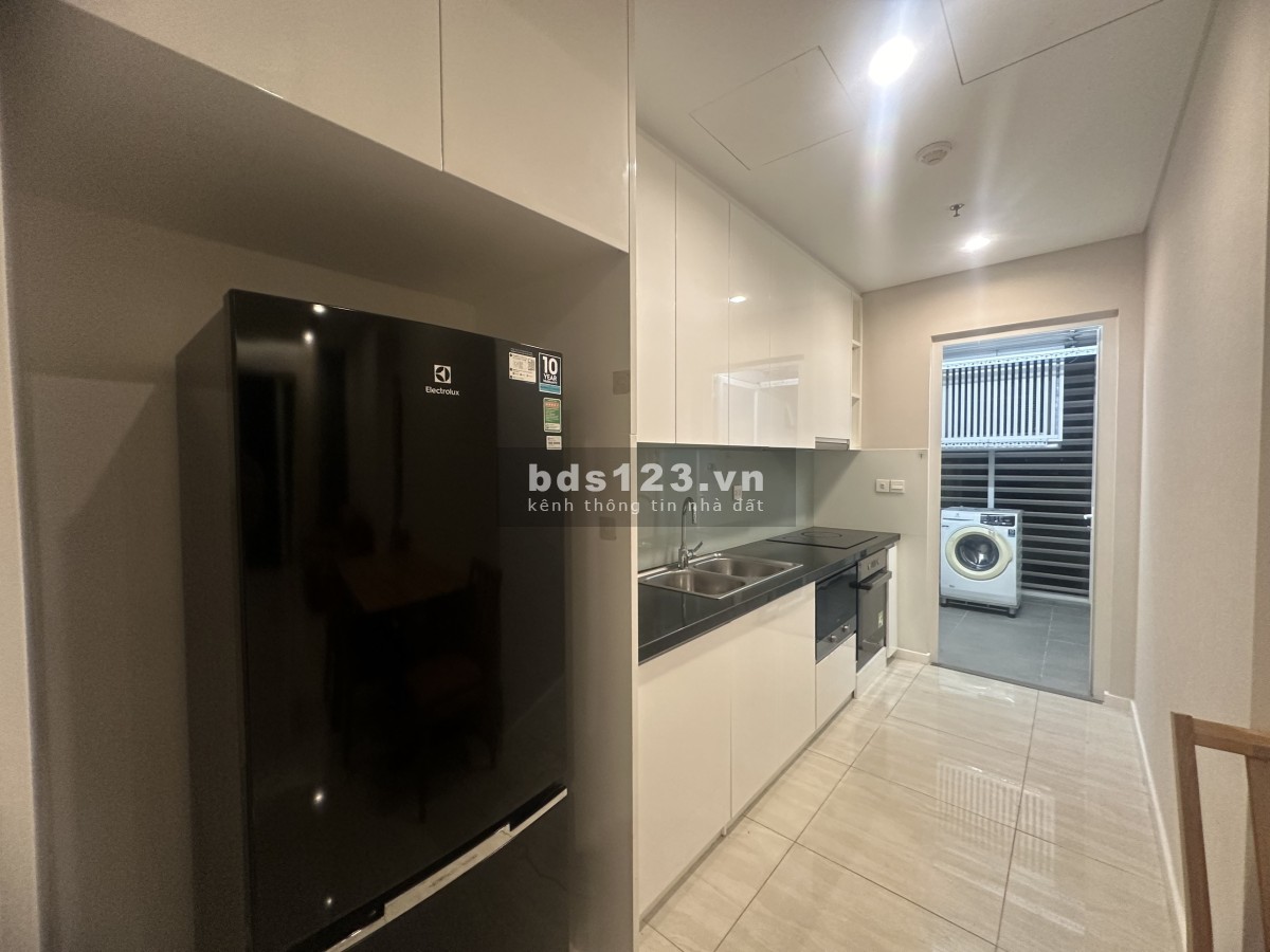 Đang trống - Cho thuê 2PN Sadora view công viên 23 triệu
