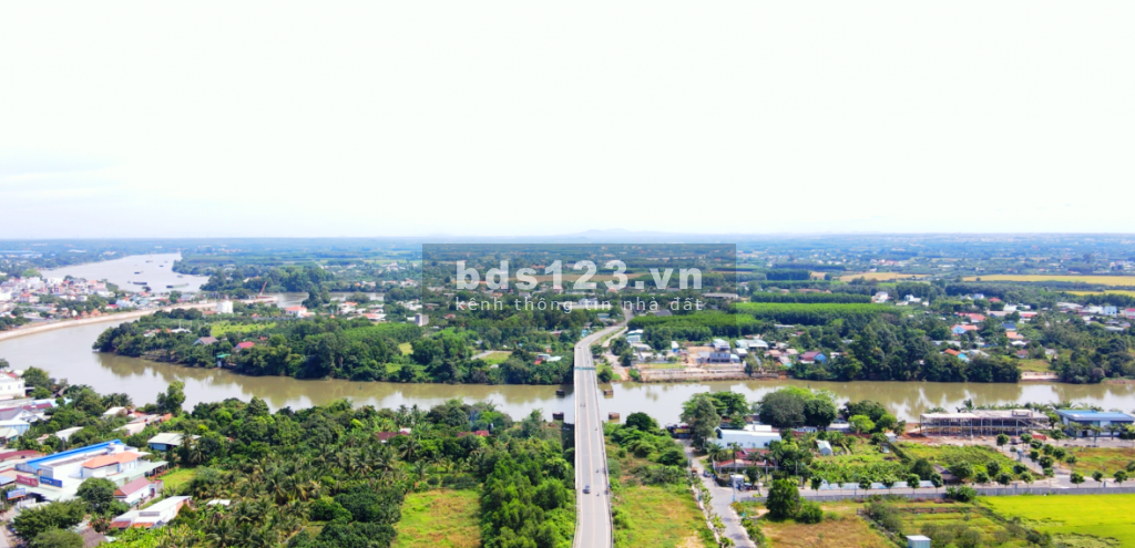Cần bán gấp đất ngộp ở Đảo Bạch Đằng, Tp Tân Uyên, Tỉnh Bình Dương