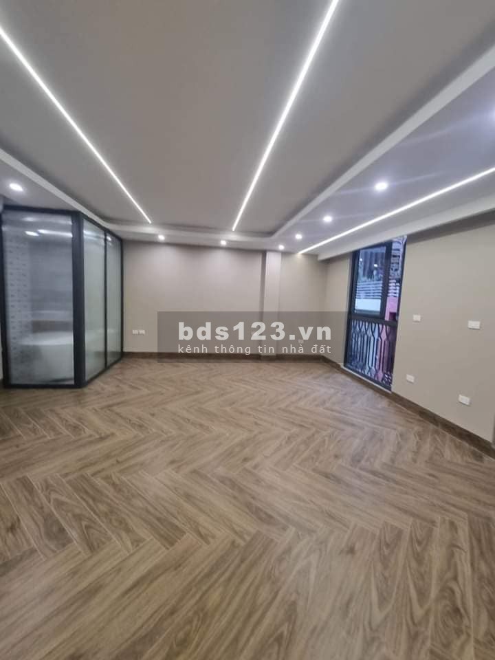 Nhà Đẹp Kinh Doanh Nguyễn Chí Thanh, Đống Đa 55m, 8 tầng, mt 6.7m, giá 19.5 tỷ.
