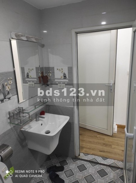 Cho thuê phòng trọ khép kín 3,5tr, ô tô tránh nhau, bảo vệ 24/7, khu Bộ công an ngõ 175 Định Công