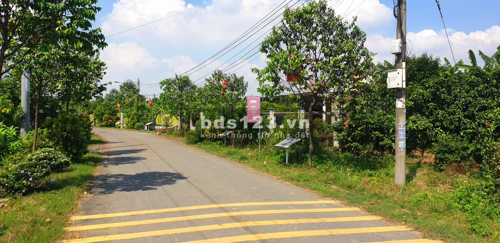 Cần bán gấp đất ngộp ở Đảo Bạch Đằng, Tp Tân Uyên, Tỉnh Bình Dương