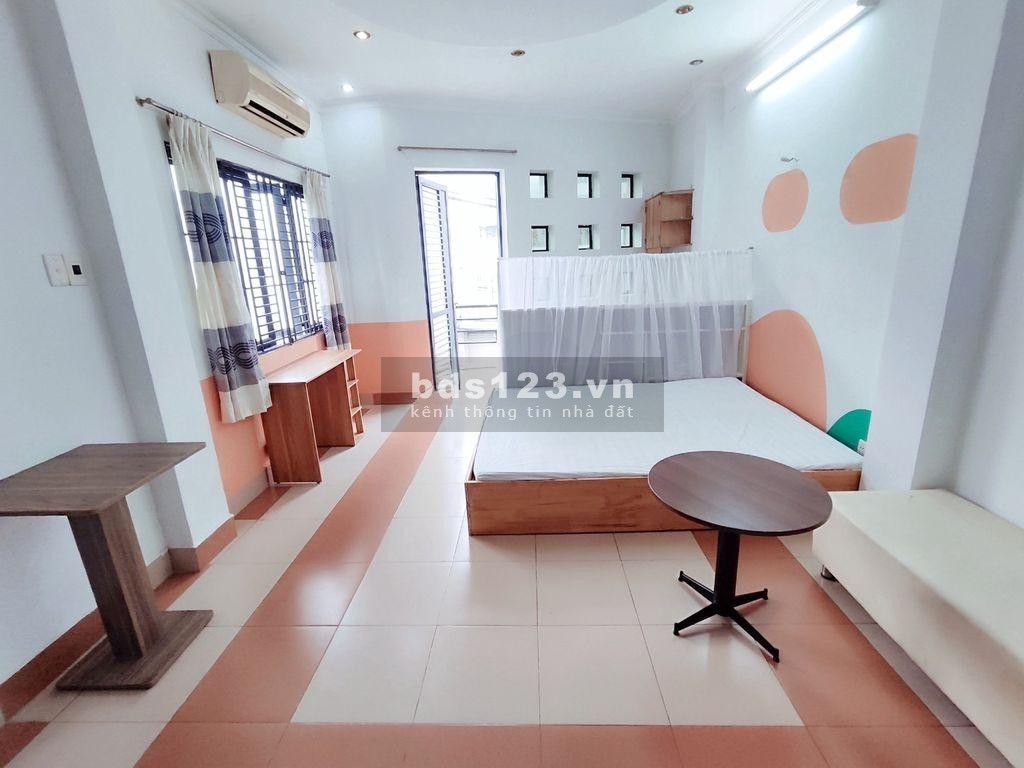 Cho thuê CHDV 25m2, full nội thất, sạch sẽ, mặt tiền Lê Quang Định, giá 5.8 triệu/tháng