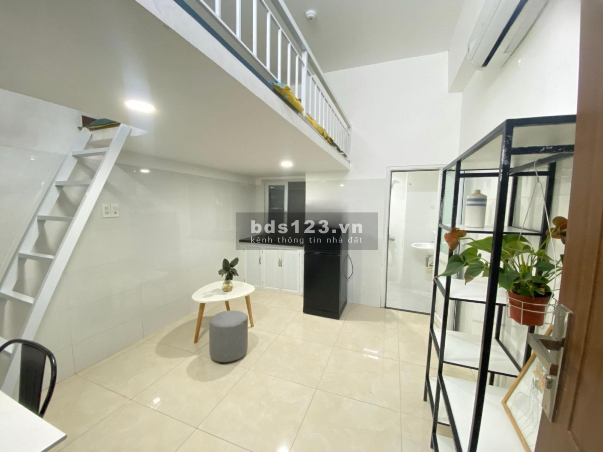 Cho thuê CHDV có gác, DT 30m2, full nội thất, giá thuê 4.7 triệu/tháng