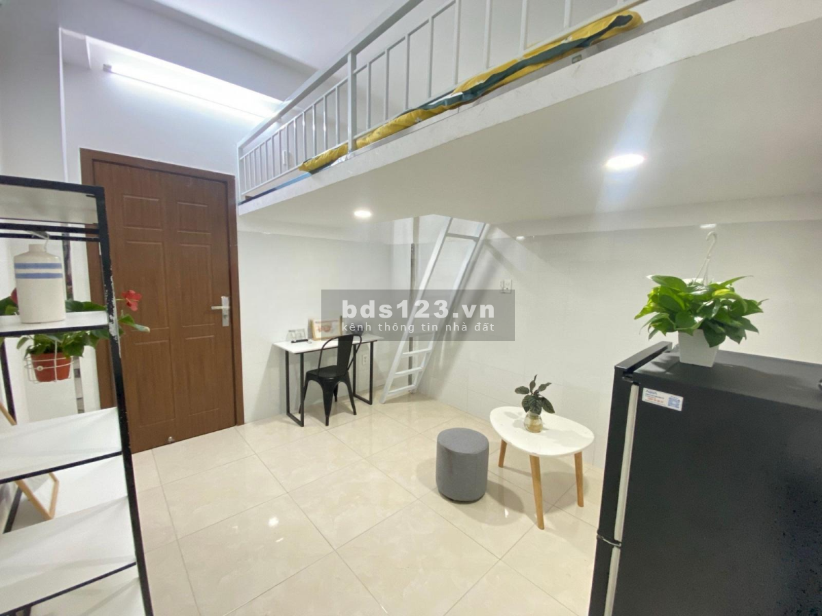 Cho thuê CHDV có gác, DT 30m2, full nội thất, giá thuê 4.7 triệu/tháng