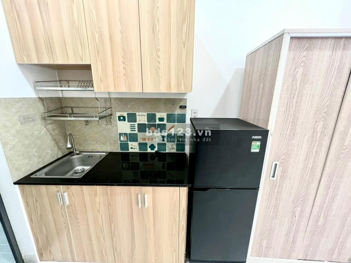 Cho thuê CHDV hẻm 47 Bùi Đình Túy, full nội thất, ban công thoáng, ưu đãi giảm ngay 1tr8